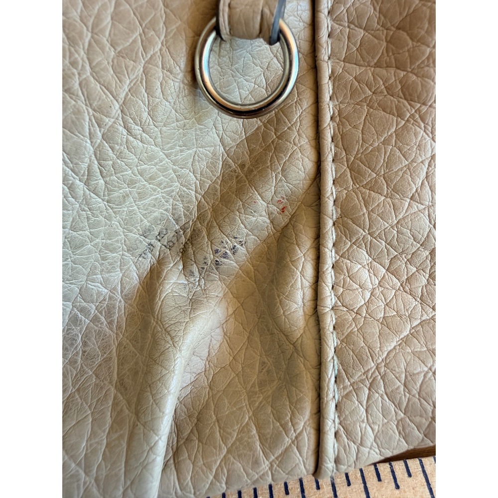 Rosetti Beige Pebbled Faux Leather Crossbody Bag Multi-Pocket Purse Small - Picture 10 of 10